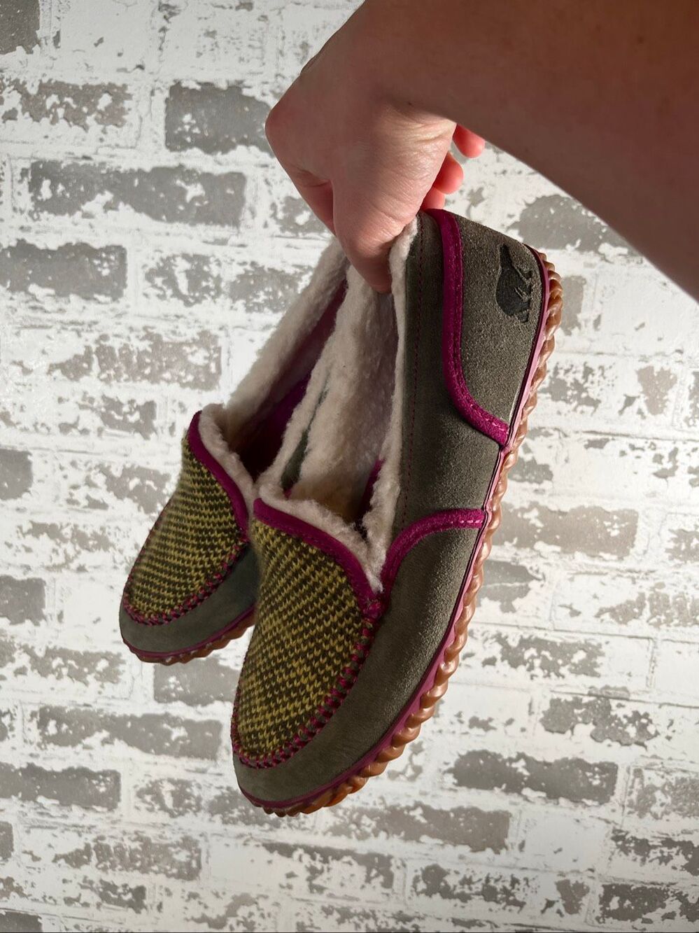 Sorel | women fuzzy lined slipper shoes